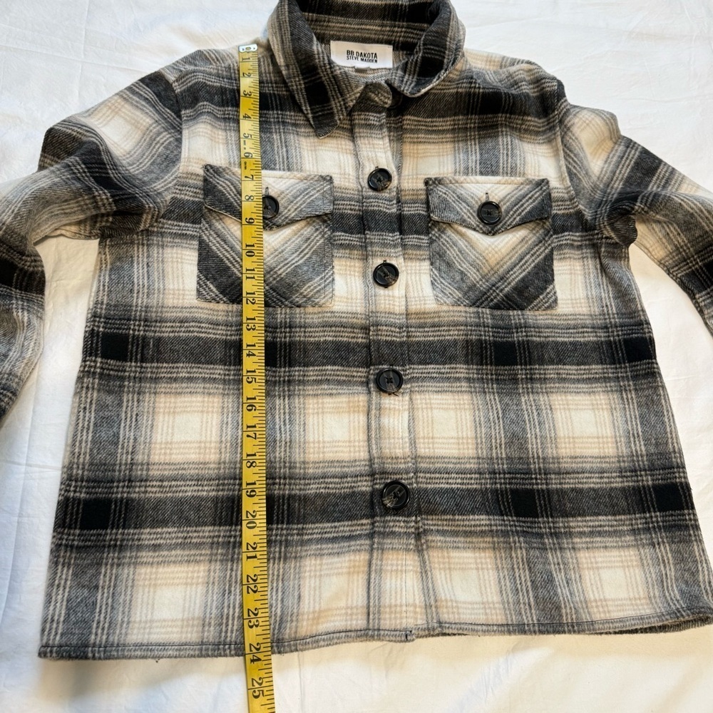 BB Dakota by Steve Madden Women’s Plaid Boxy Shacket /Fall Anthracite M - Picture 9 of 11